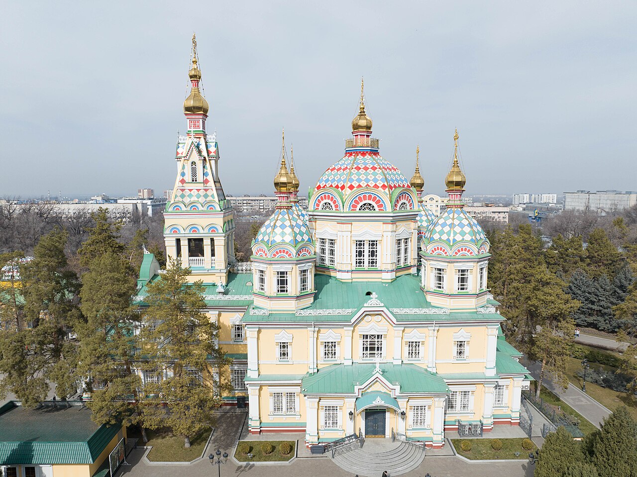 Вознесенский собор в парке 28 панфиловцев