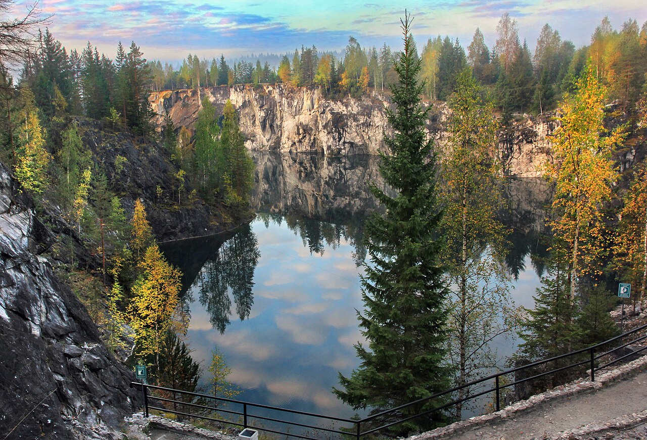 Мраморный каньон Рускеала